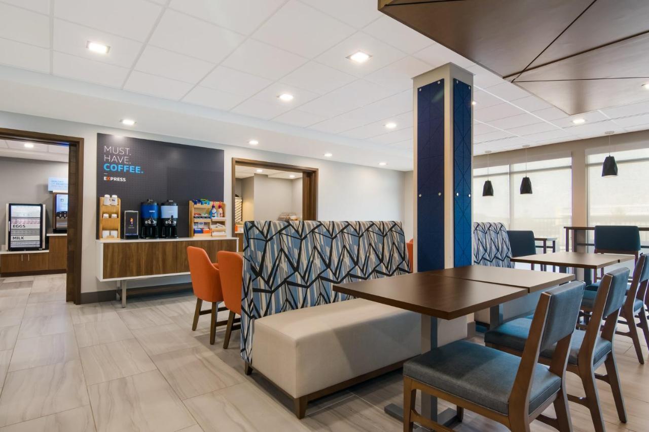 Holiday Inn Express & Suites - Springdale - Fayetteville Area Eksteriør bilde