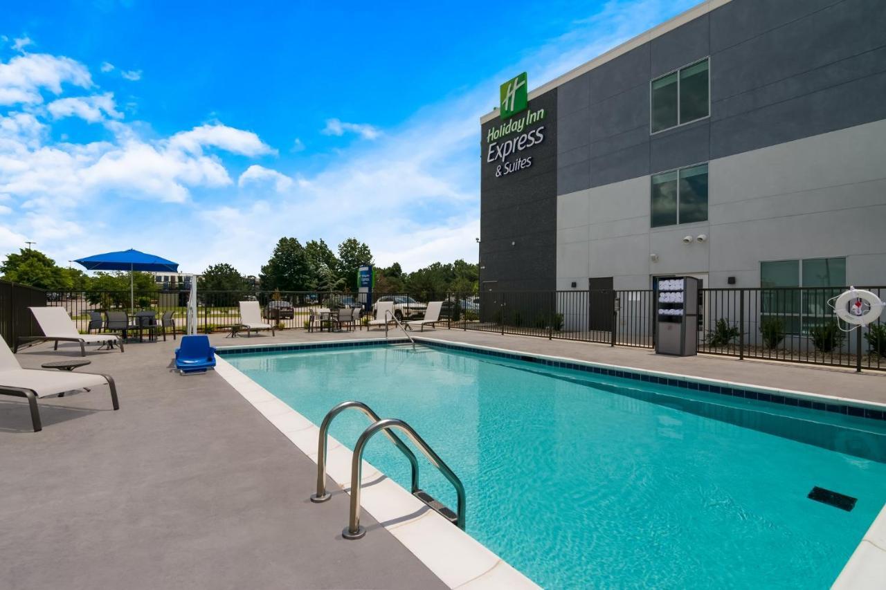 Holiday Inn Express & Suites - Springdale - Fayetteville Area Eksteriør bilde