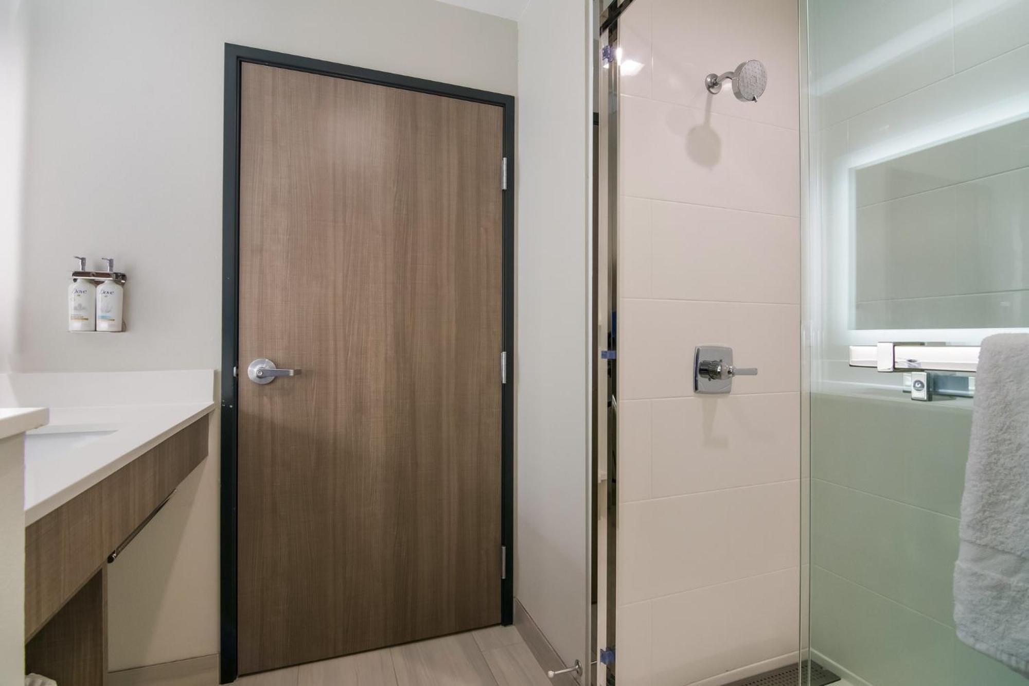 Holiday Inn Express & Suites - Springdale - Fayetteville Area Eksteriør bilde